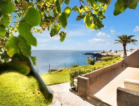 Costa Isora Frontline&pool Puerto de Santiago (Tenerife)